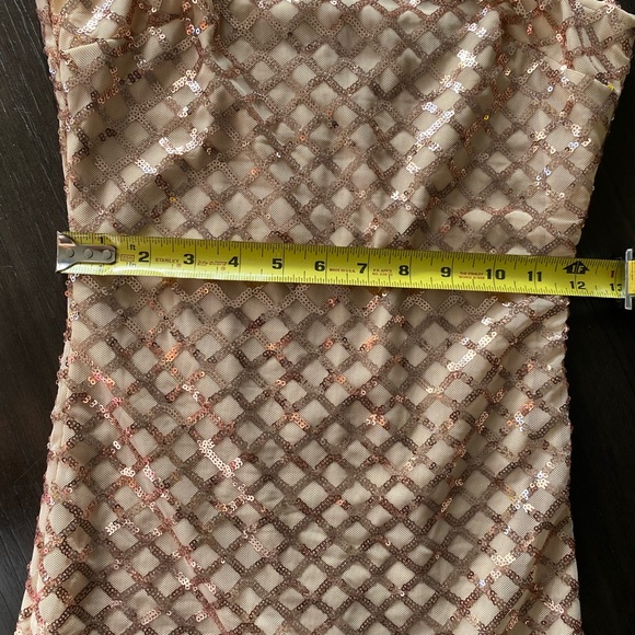 Pretty Little thing sequence gold dress! Size 2 - Picture 10 of 12